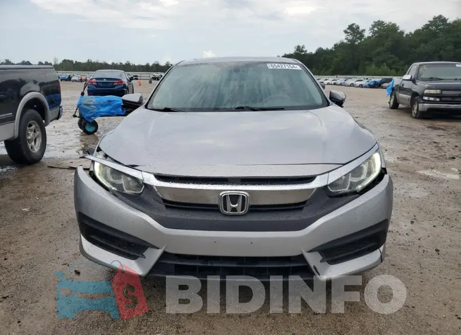 19XFC2F76HE082398 Photo# 5