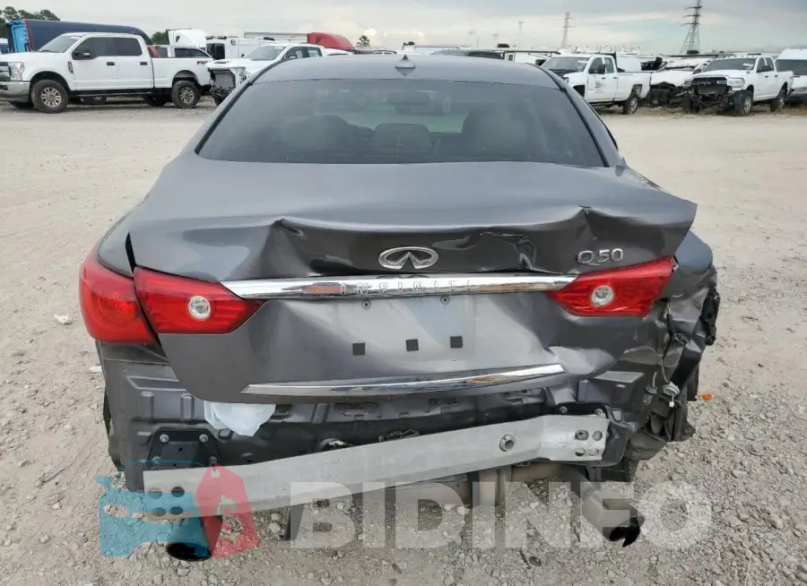 JN1BV7APXFM333308 Photo# 6
