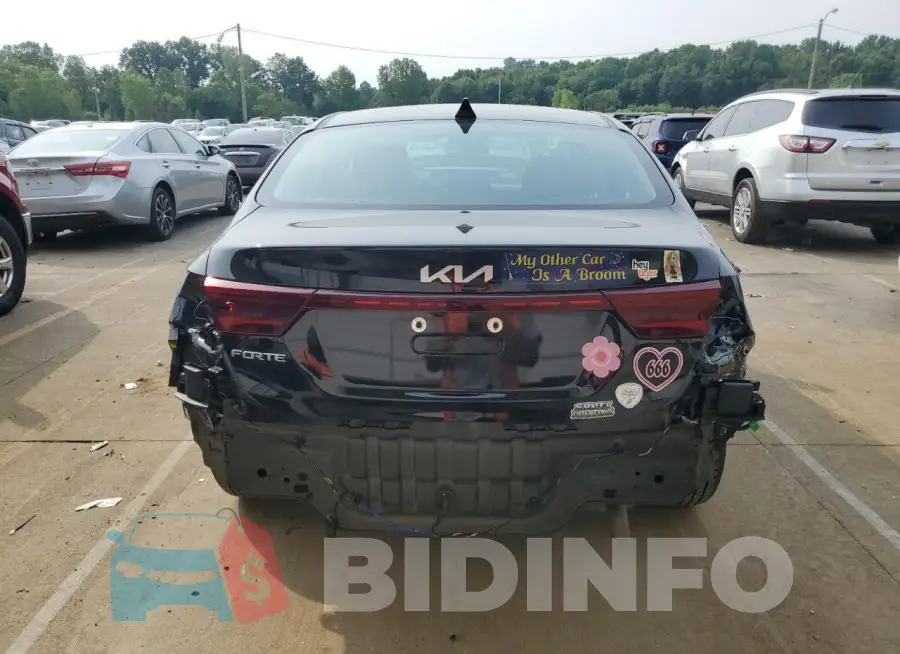 3KPF24AD1PE686595 Photo# 6