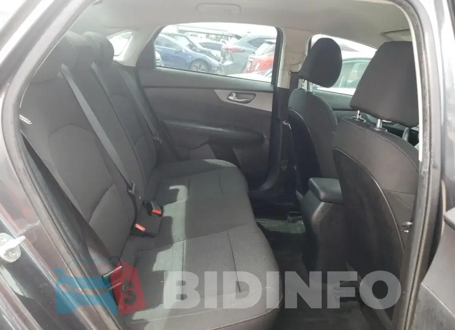 3KPF24AD8LE235285 Photo# 10