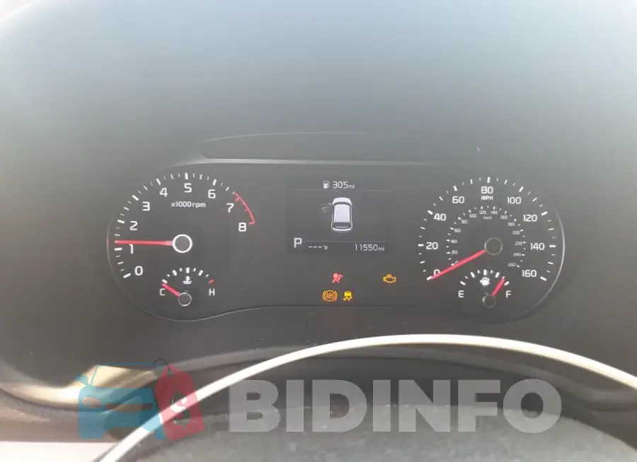 KNDJ23AU2N7810682 Photo# 9