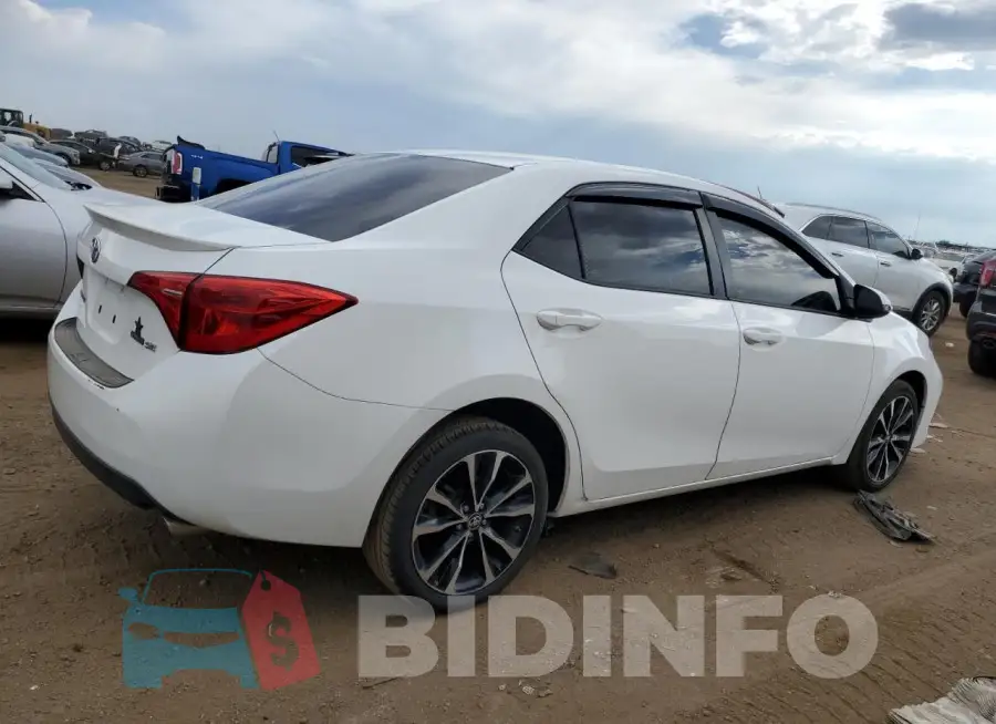 2T1BURHEXHC867697 Photo# 3