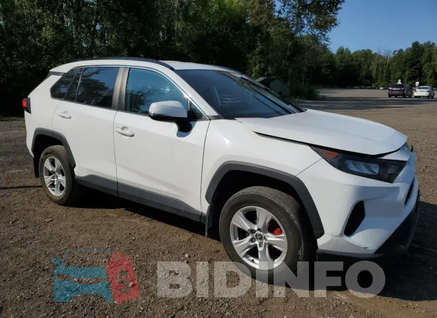 2T3B1RFV4KW054915 Photo# 4