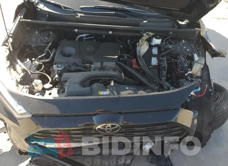 2T3C1RFV8NC205913 Photo# 11