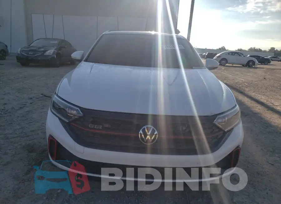 3VW1T7BU6NM016015 Photo# 5