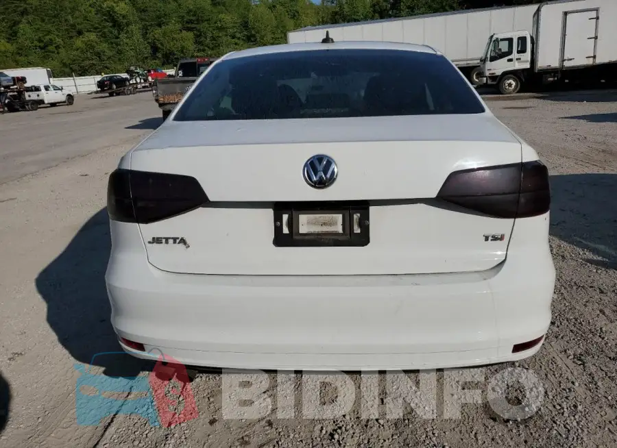 3VW267AJ1GM332007 Photo# 6