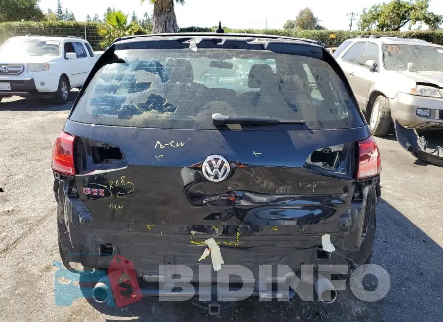 3VW447AUXHM021086 Photo# 6