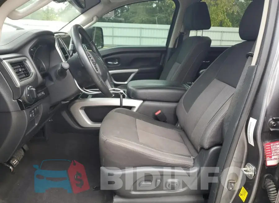 1N6AA1EDXMN520196 Photo# 7