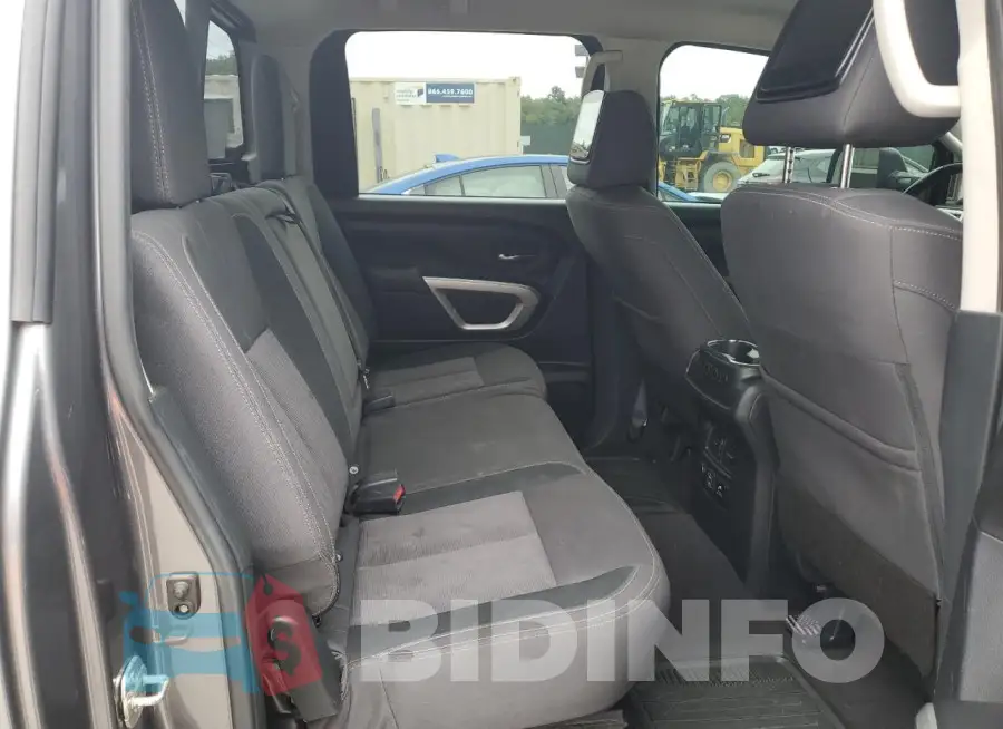 1N6AA1EDXMN520196 Photo# 10
