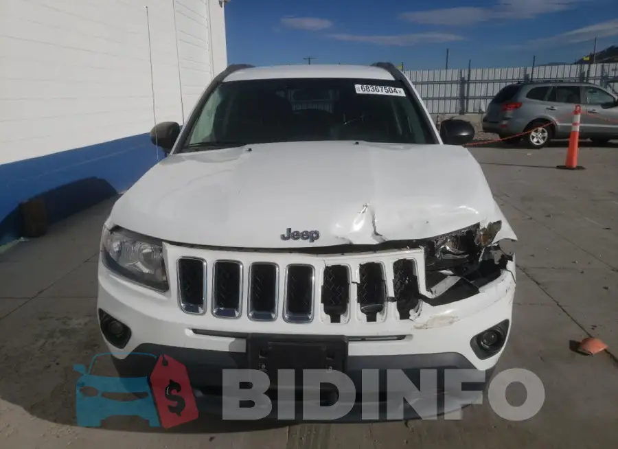 1C4NJDBB3FD208688 Photo# 5