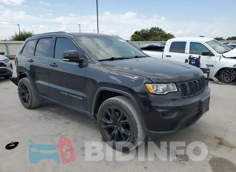 1C4RJEBG4HC732119 Photo# 4