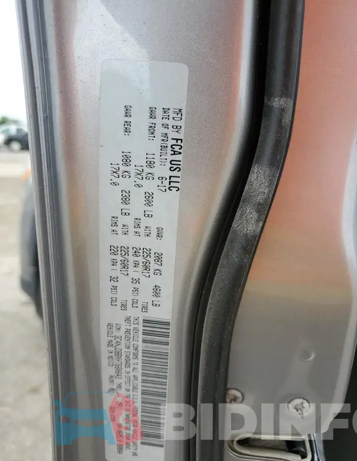 3C4NJDBBXHT680643 Photo# 13