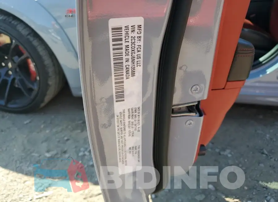 2C3CDXGJ6NH135886 Photo# 12