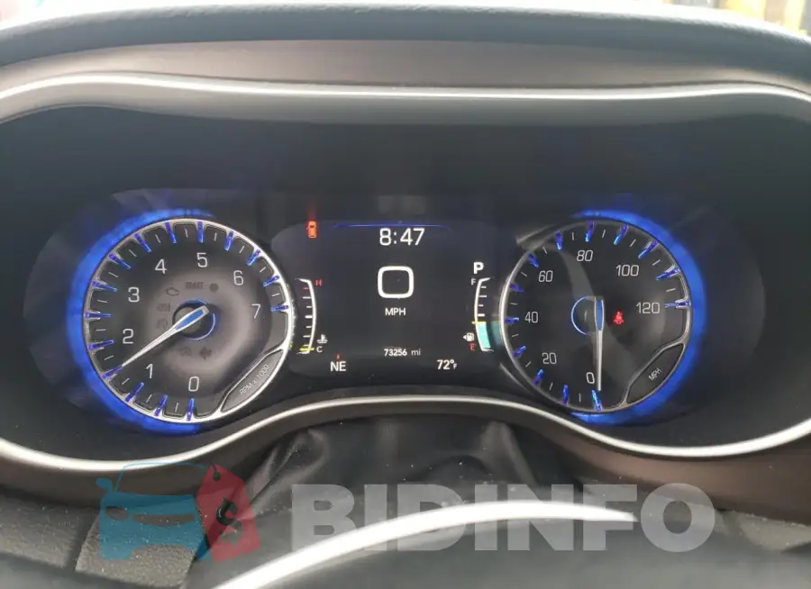 2C4RC1BG1KR705722 Photo# 9