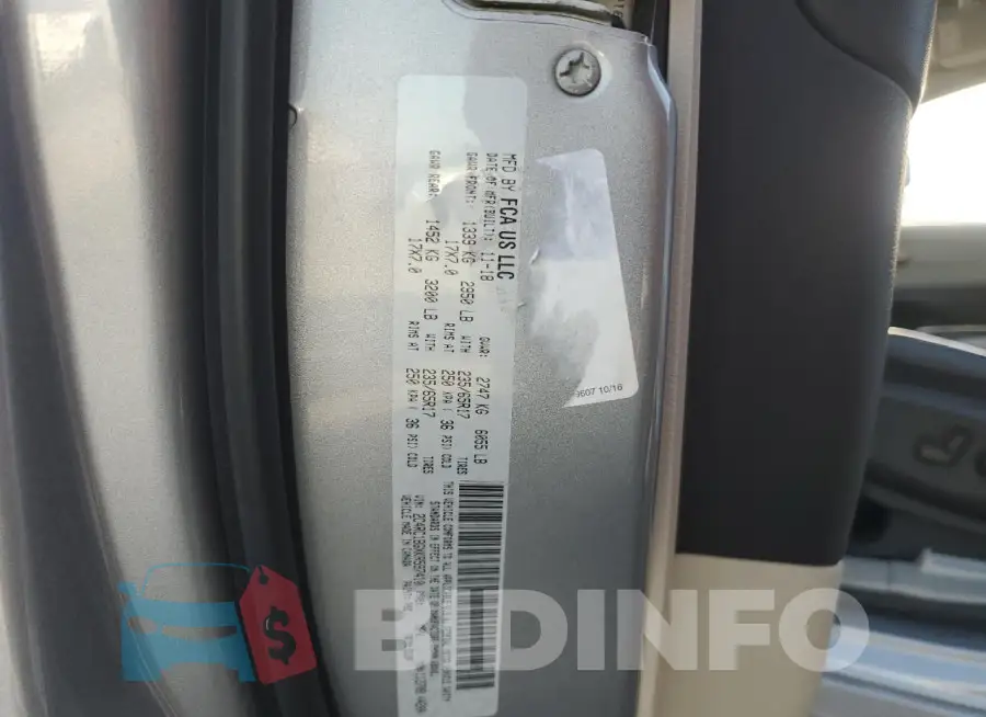 2C4RC1BGXKR597410 Photo# 12