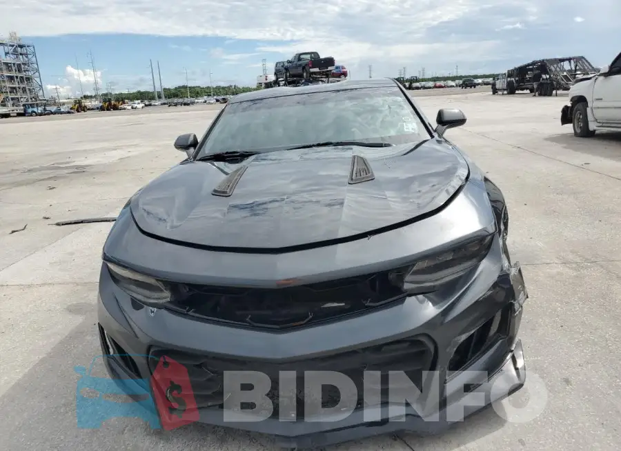 1G1FB1RX8G0190899 Photo# 5