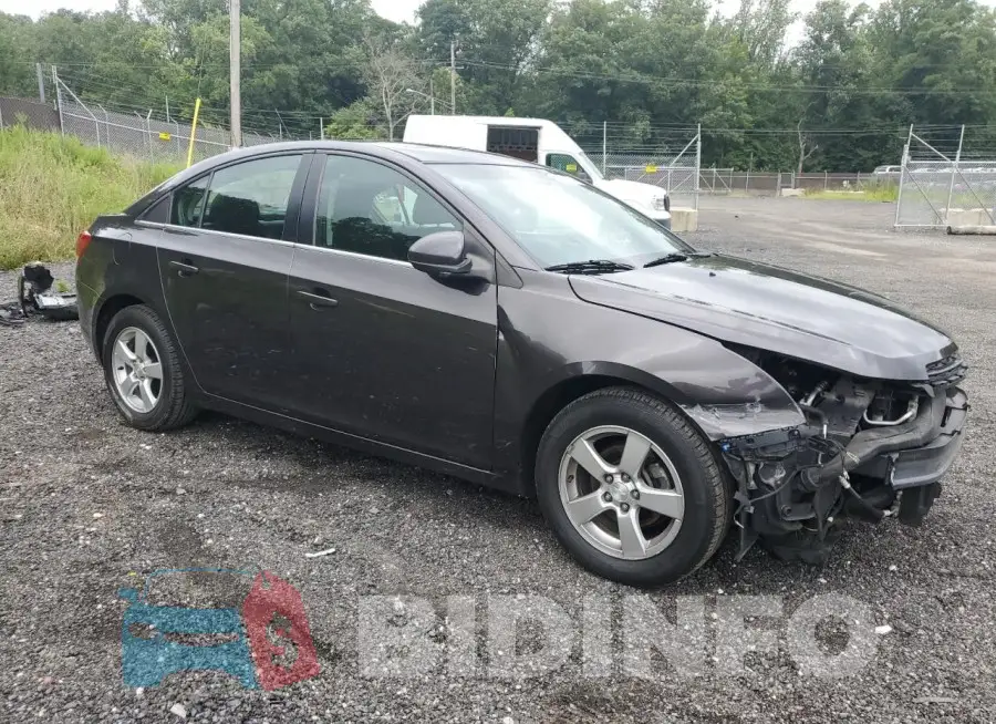 1G1PE5SB2G7171127 Photo# 4