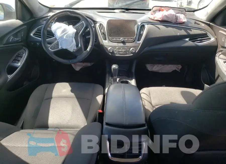 1G1ZD5ST3JF231093 Photo# 8
