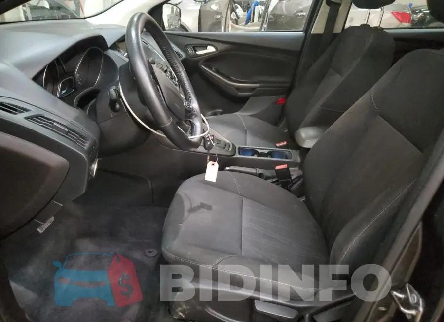 1FADP3M20JL248250 Photo# 7