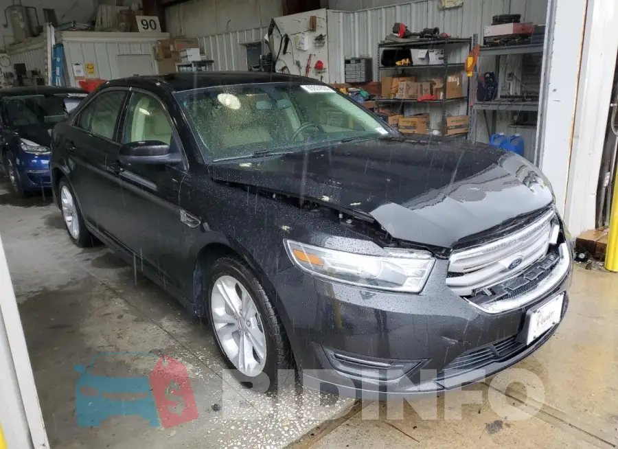 1FAHP2E81FG158460 Photo# 4