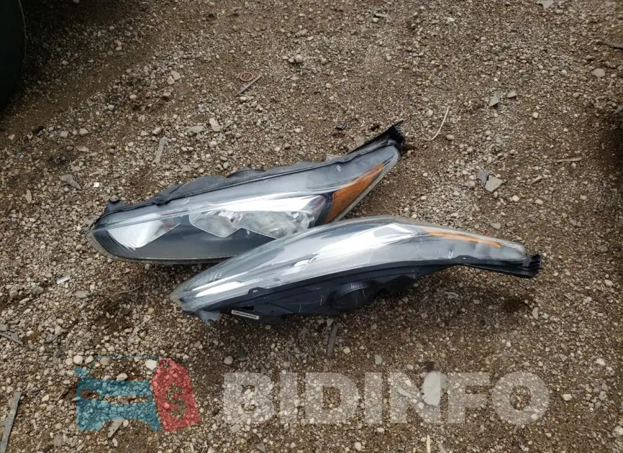 3FADP4BJ9GM107216 Photo# 12