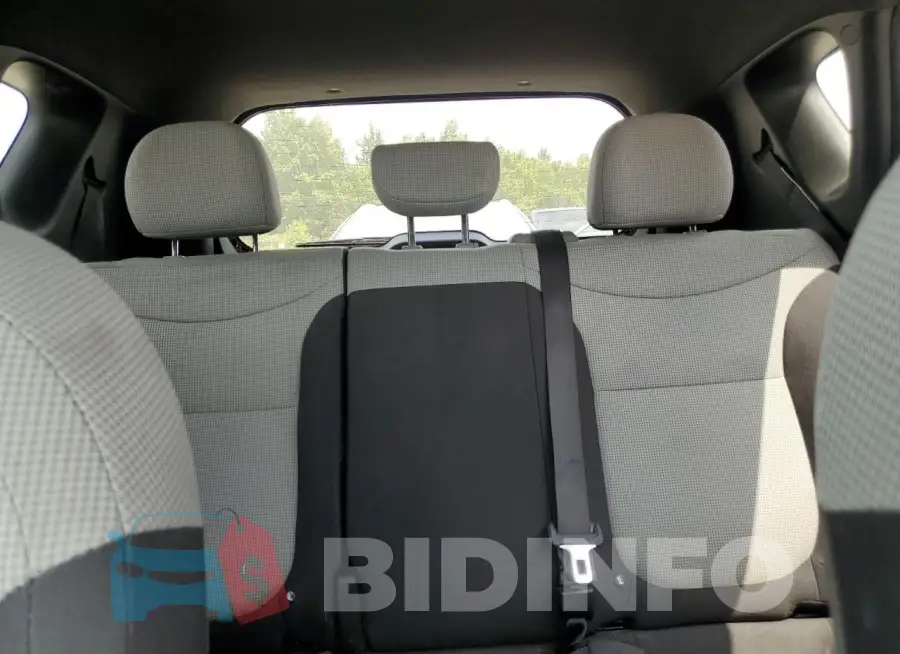 KNDJN2A2XF7786486 Photo# 10