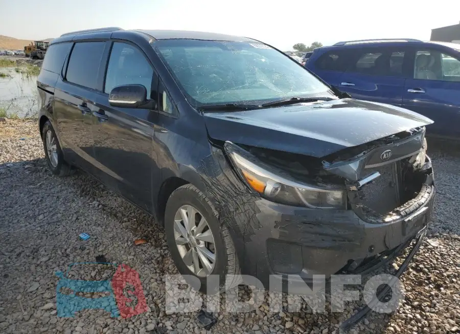 KNDMB5C12G6088697 Photo# 4