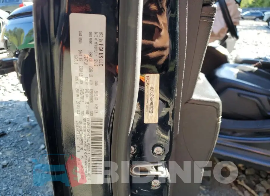 1C4NJCEA8HD207200 Photo# 14