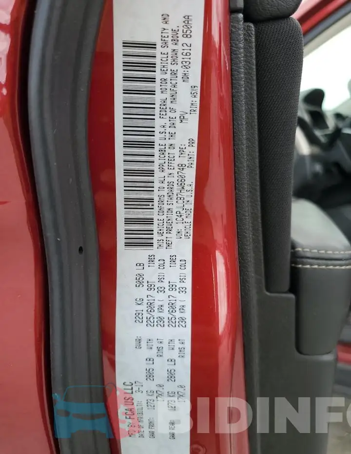 1C4PJLCB7HW660748 Photo# 12