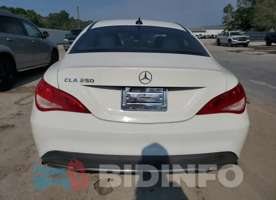 WDDSJ4EB4JN545815 Photo# 6