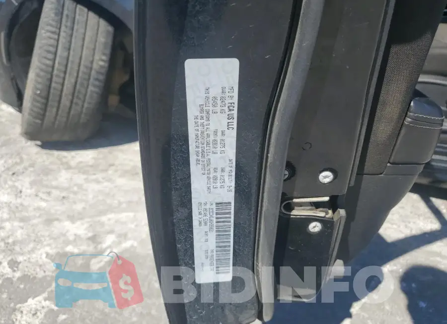 2C3CDXGJ0GH350621 Photo# 12