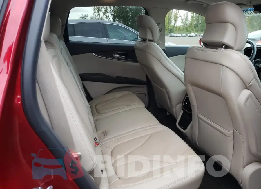 2LMPJ8LP5JBL44541 Photo# 11