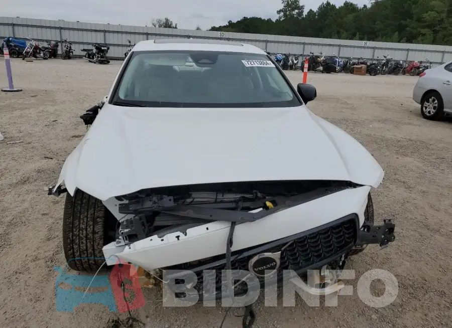 7JRL12TK9RG315341 Photo# 5
