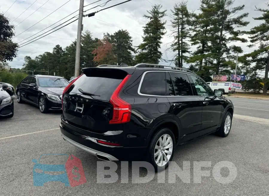 YV4A22PK2G1066441 Photo# 3