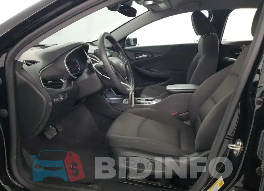 1G1ZD5ST3PF122870 Photo# 7