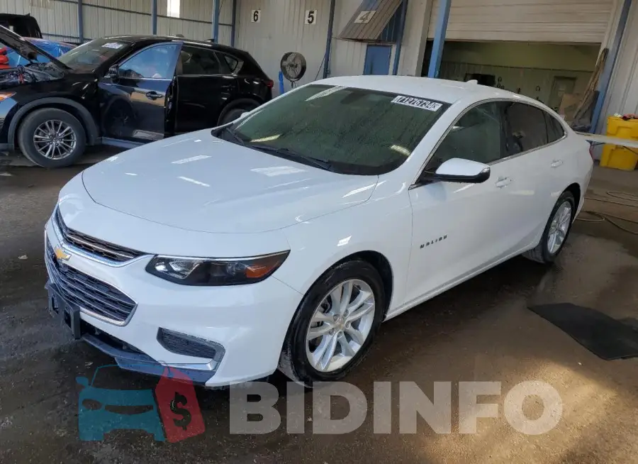 1G1ZD5ST5JF123400 Photo# 1