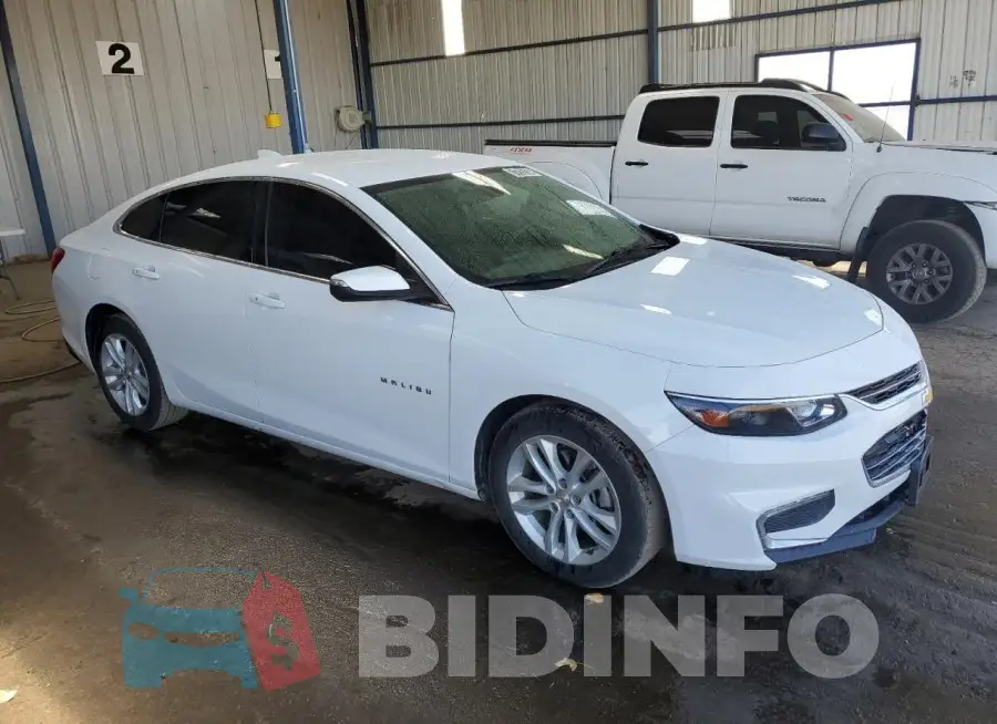 1G1ZD5ST5JF123400 Photo# 4