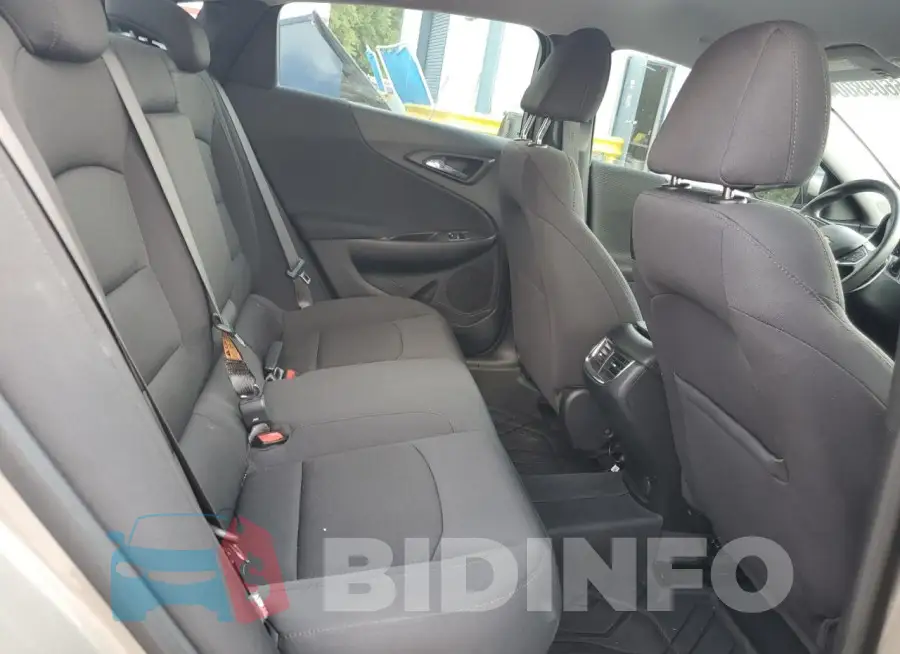 1G1ZD5ST8PF113582 Photo# 10