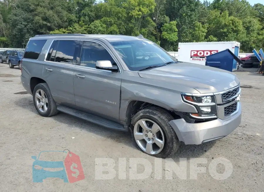 1GNSCAKC8JR155638 Photo# 4