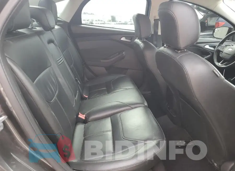 1FADP3F22GL311726 Photo# 10