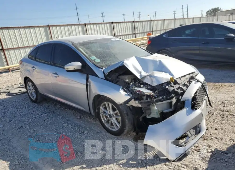 1FADP3F24GL359910 Photo# 4