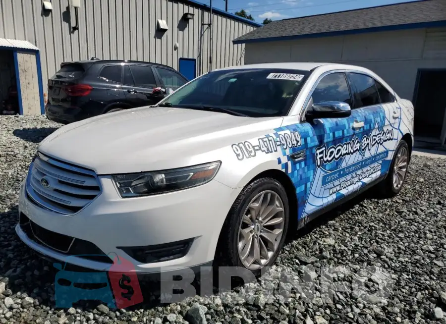 1FAHP2F88FG102787 Photo# 1