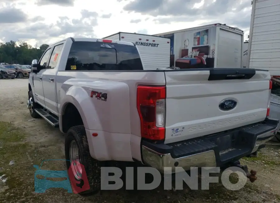 1FT8W3DT5JEB04043 Photo# 2