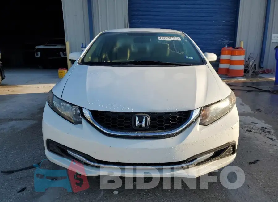 19XFB2F79FE278268 Photo# 5