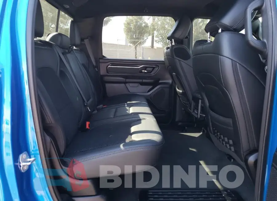 1C6SRFFTXPN561104 Photo# 10