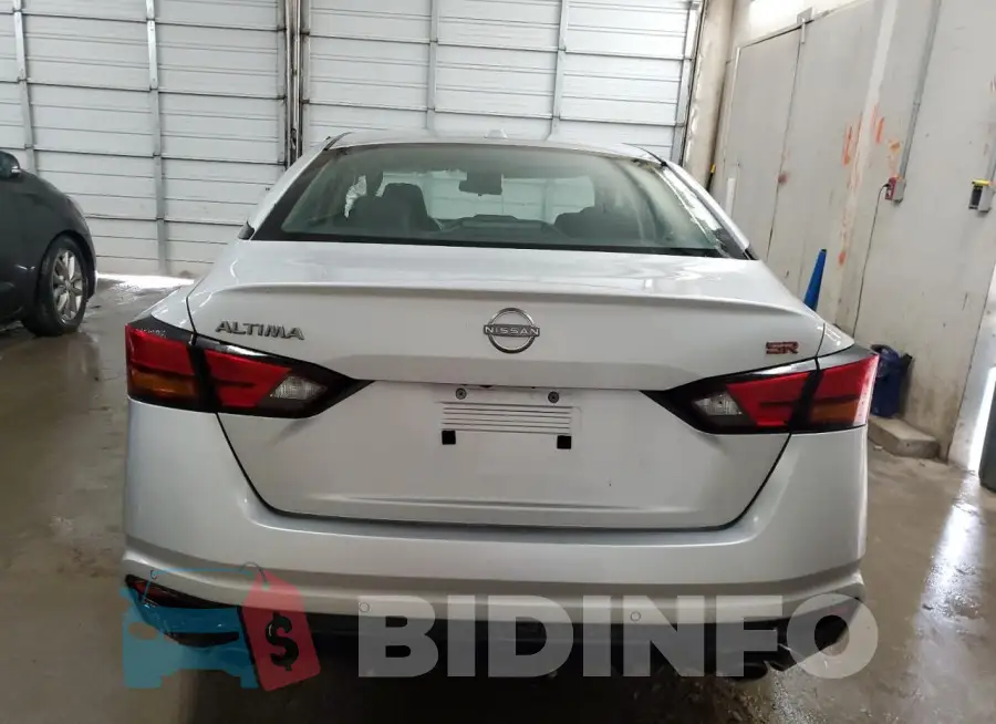 1N4BL4CV1PN342848 Photo# 6