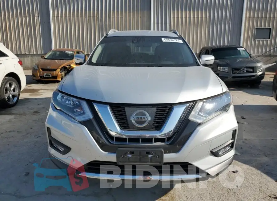 JN8AT2MVXHW283503 Photo# 5