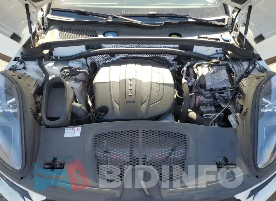 WP1AA2A55MLB08169 Photo# 11