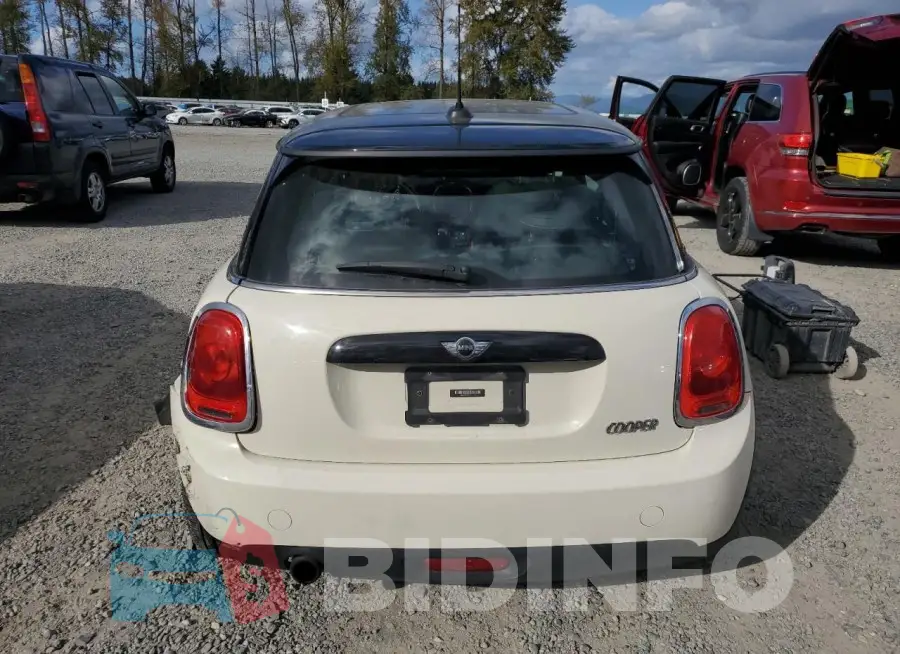 WMWXP5C52G3B14105 Photo# 6