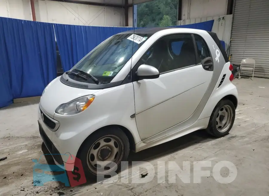 WMEEJ3BA5FK814542 Photo# 1